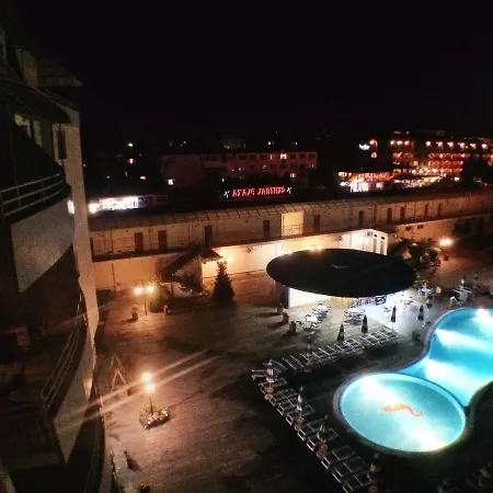 Central Plaza Lägenhet Slăntjev Brjag