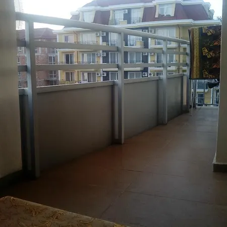 Central Plaza Apartament *